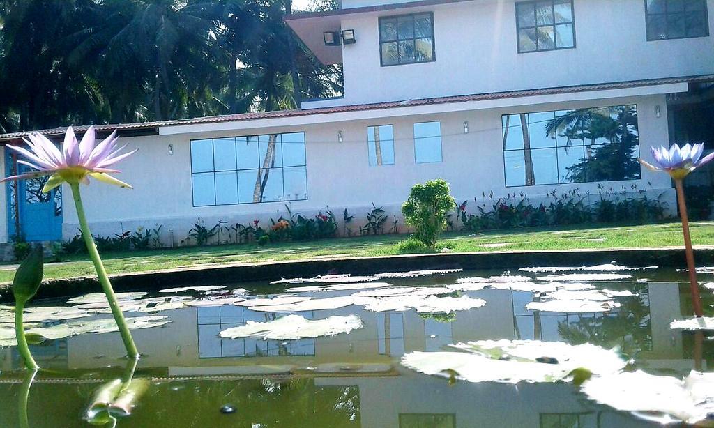 Nisarga Nirvana River House Mangalore Eksteriør billede