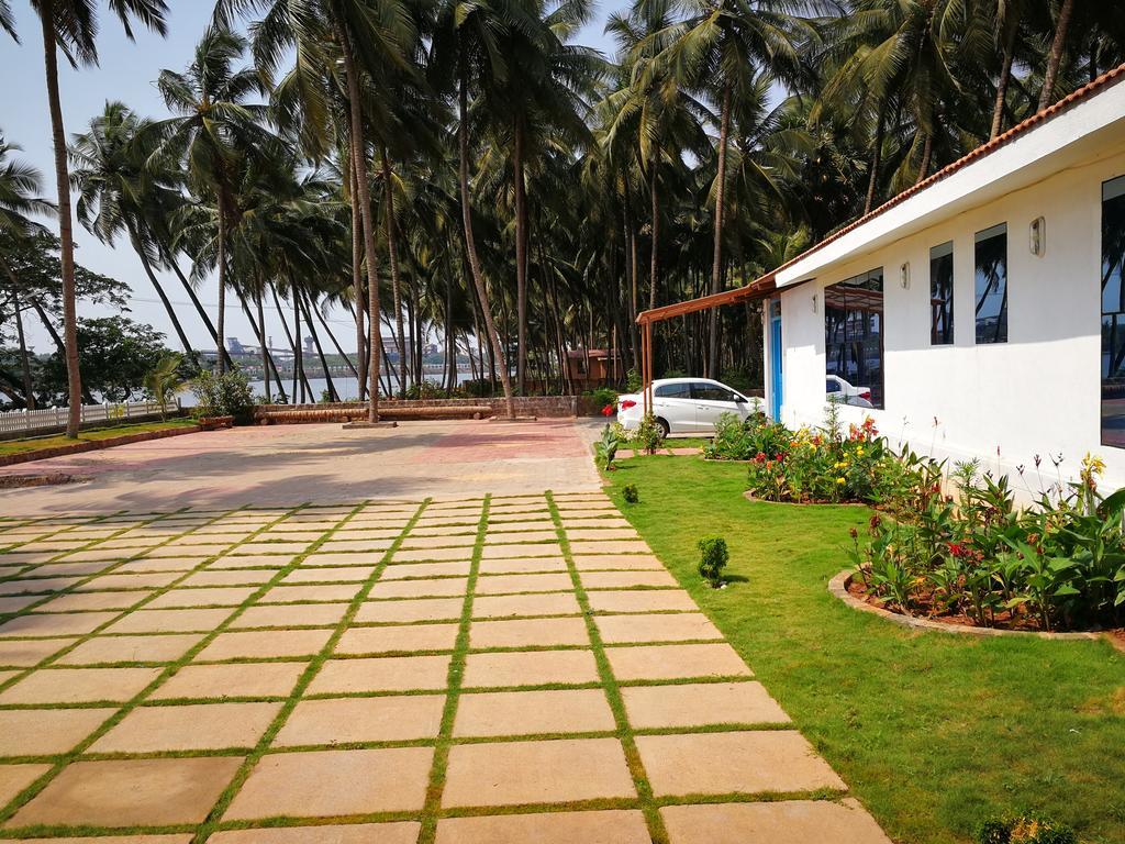 Nisarga Nirvana River House Mangalore Eksteriør billede